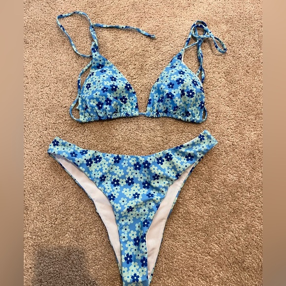 Floral Blue Bikini Set - Picture 1 of 2